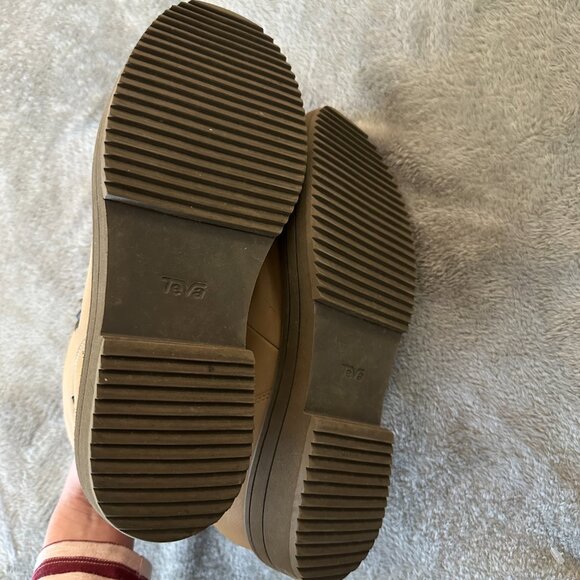 Teva Midform Boots Lace Up Women's size 10 Tan - Picture 5 of 5